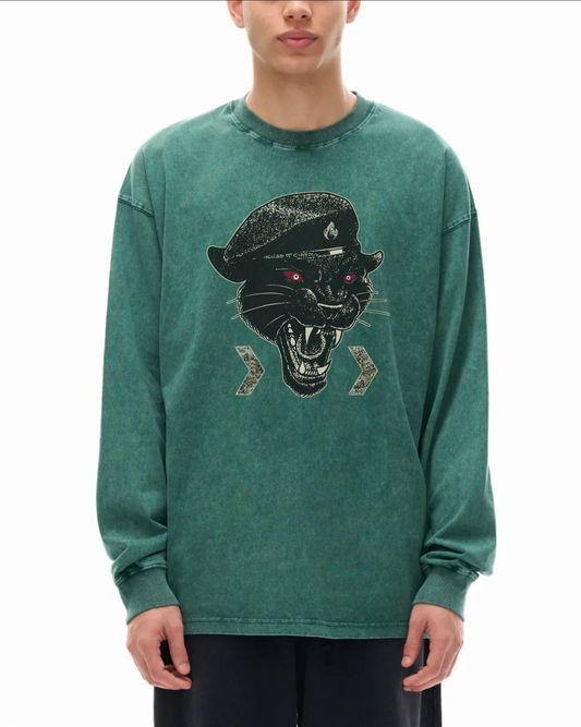 THE MAD PANTHR: Acid Wash Oversize Long Sleeve T-Shirt